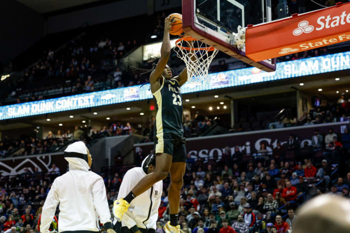 Bass Pro Tournament of Champions Missouri boys basketball dunk contest January 13 2024 Nate Latsch 25444